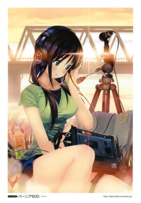  pictures of cute girls wearing headphones waiting for trains, 